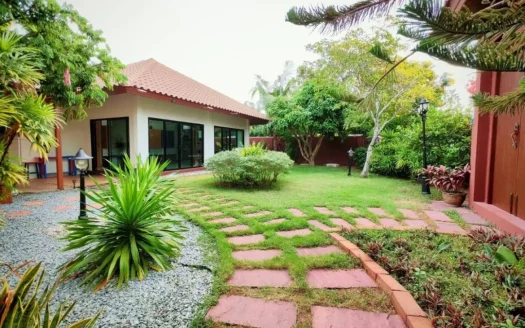 2 bedroom single house in baan balina 4 rent east pattaya property for 10
