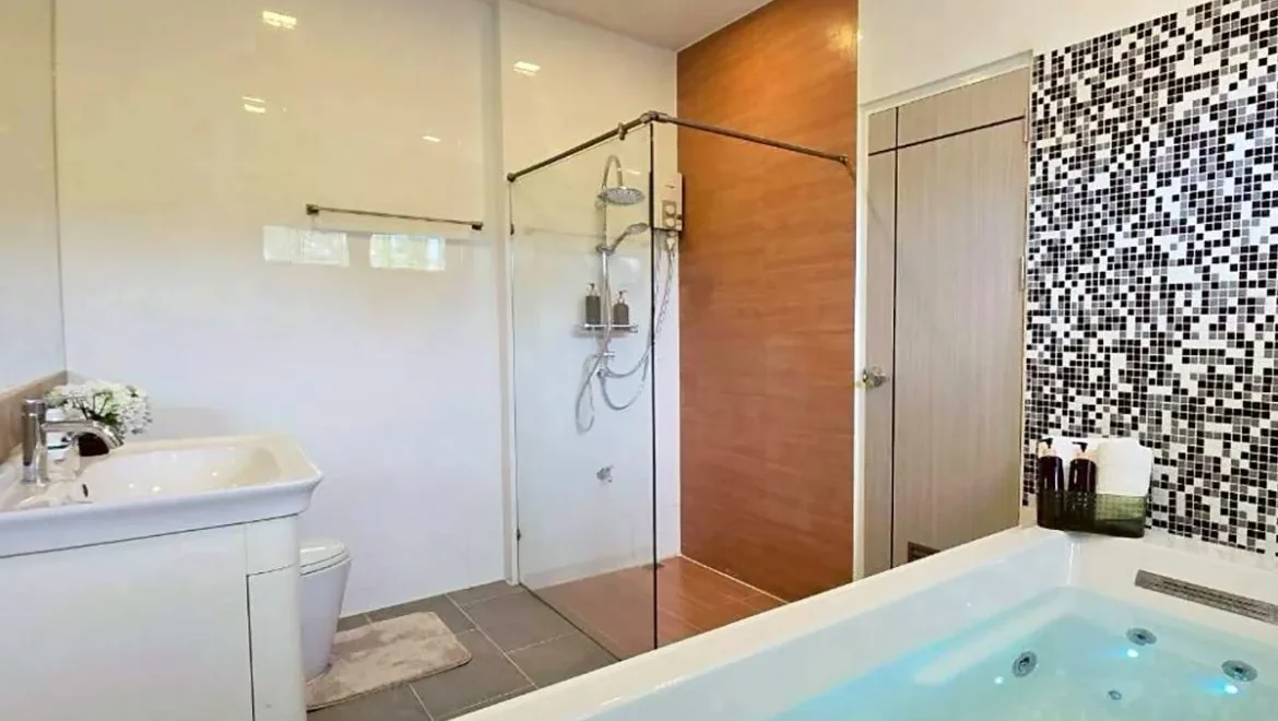 3 bedroom 2 storey single house east pattaya property for sale 18