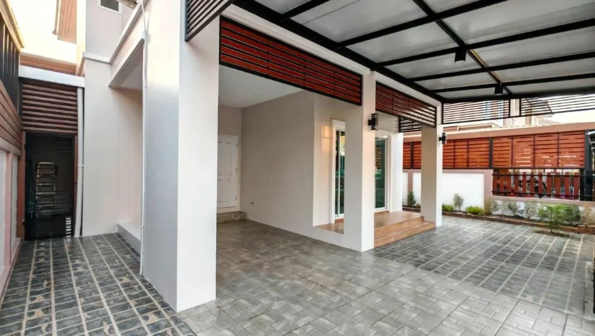 3 bedroom single house 2 storey in grand pmc7 east pattaya property fo 03
