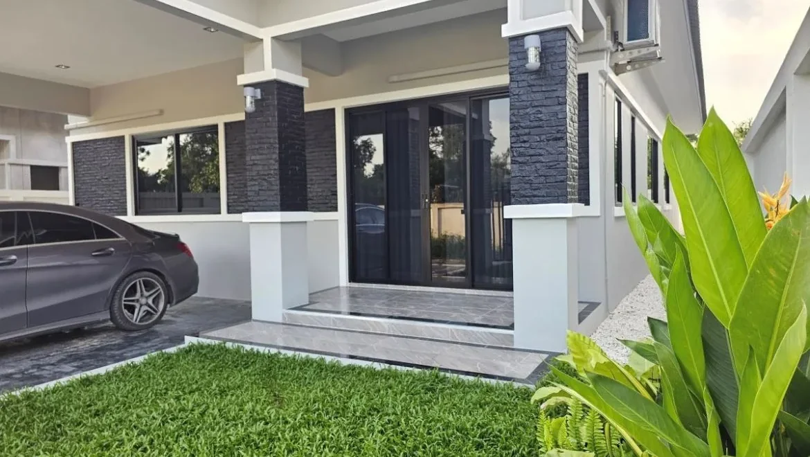 3 bedroom single house huai yai pattaya property for sale 01