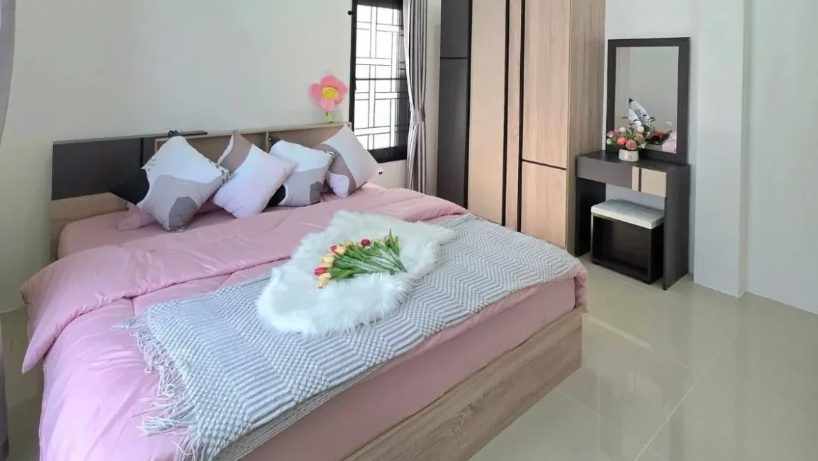 3 bedroom single house in ratanakorn village 17 east pattaya property 12