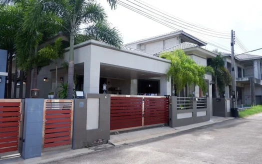3 bedrooms single house in permsub garden resort pattaya property for 01