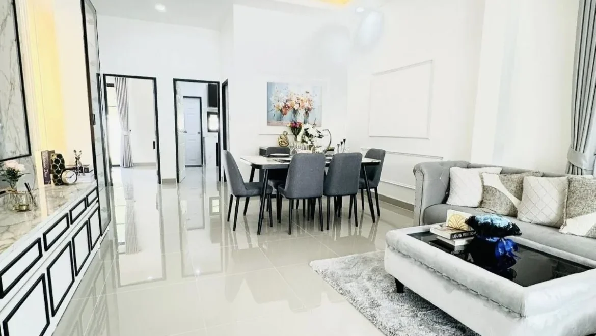 3bedrooms single house in rattanagorn village 8 in north pattaya prope 03