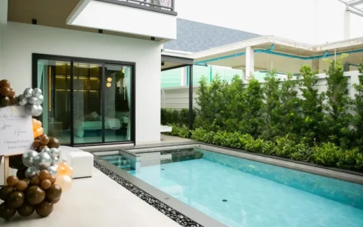 4 Bedroom Pool Villa for Sale in East Pattaya &ndash; Villa Trivana