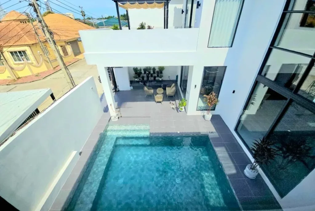 4 bedroom 2 storey pool villa in jomtien condotel jomtien property for 02