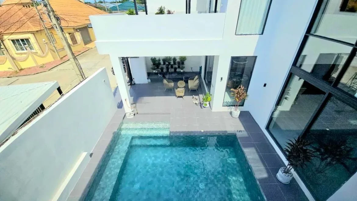4 bedroom 2 storey pool villa in jomtien condotel jomtien property for 02