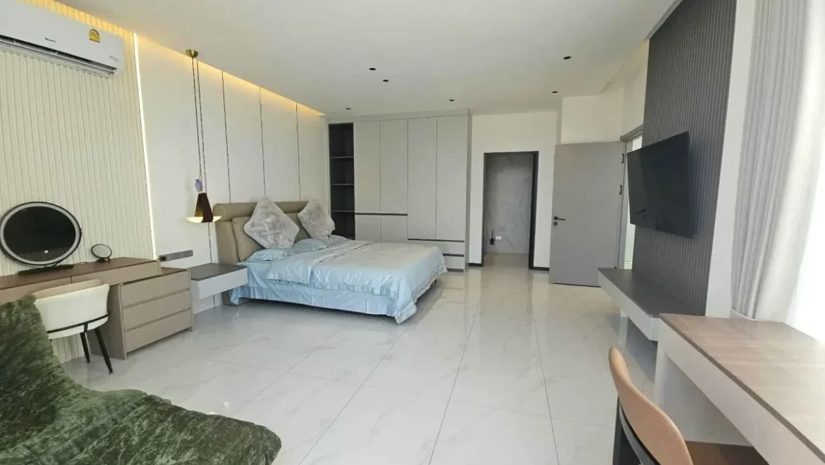 4 bedroom 2 storey pool villa in jomtien condotel jomtien property for 14