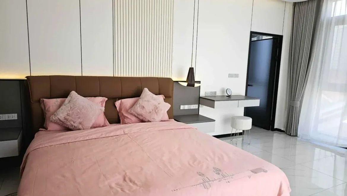 4 bedroom 2 storey pool villa in jomtien condotel jomtien property for 17