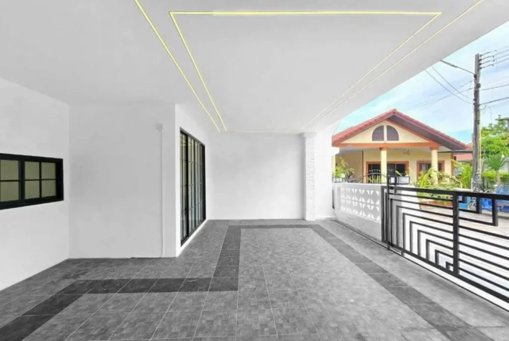 4 bedroom single house modern style in ek mongkol village 3 east patta 03