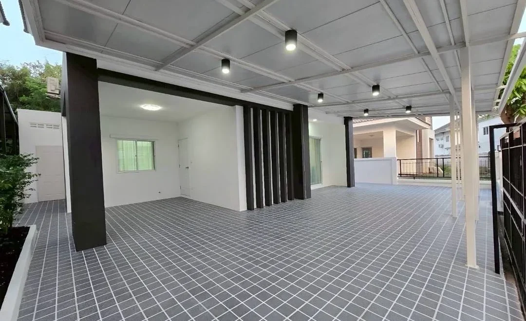 4bedrooms single house 2 storey in lalin village in thung klom tal man 17