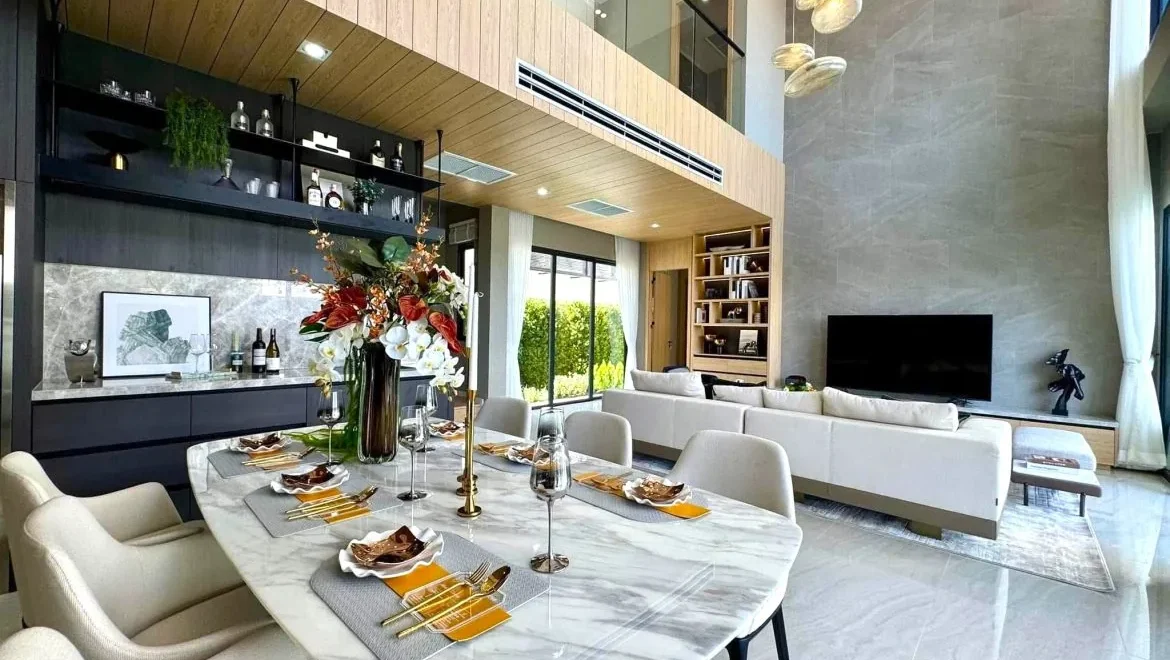 5 bedroom 2 storey luxury vista villa south pattaya pool villa propert 06