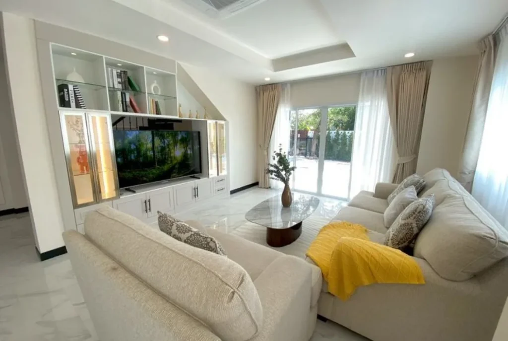 5 bedroom 2 storey pool villa in hansa paradise village east pattaya j 05