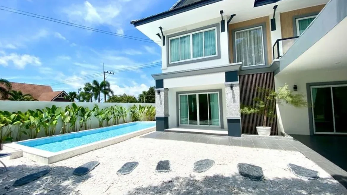 5 bedroom 2 storey pool villa in hansa paradise village east pattaya j 18