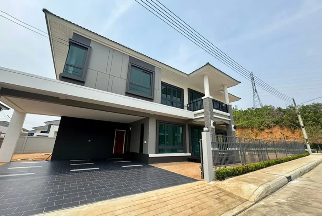 detached 2 storey house in supalai park ville east pattaya property fo 02