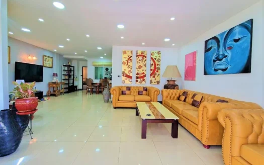 3-Bedroom House for Sale in Chateau Dale, Siam Country Club