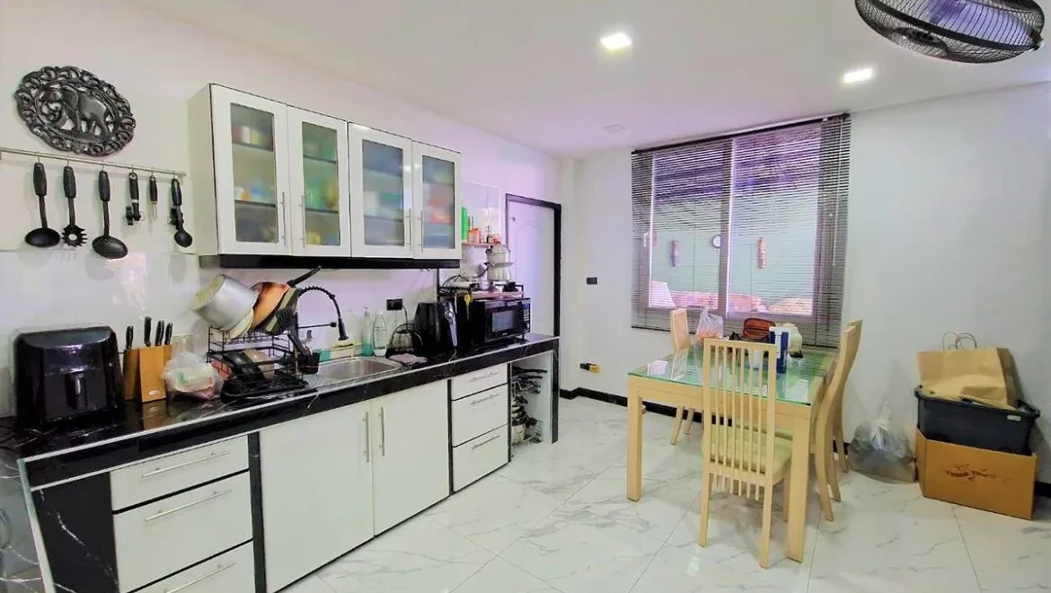 hs0637 villa single house rent in chateau dale residence siam country 08