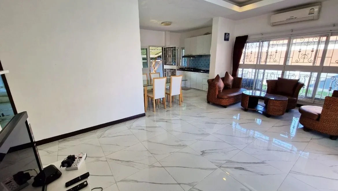 hs0965 villa single house rent in the ville jomtien property for sale 07