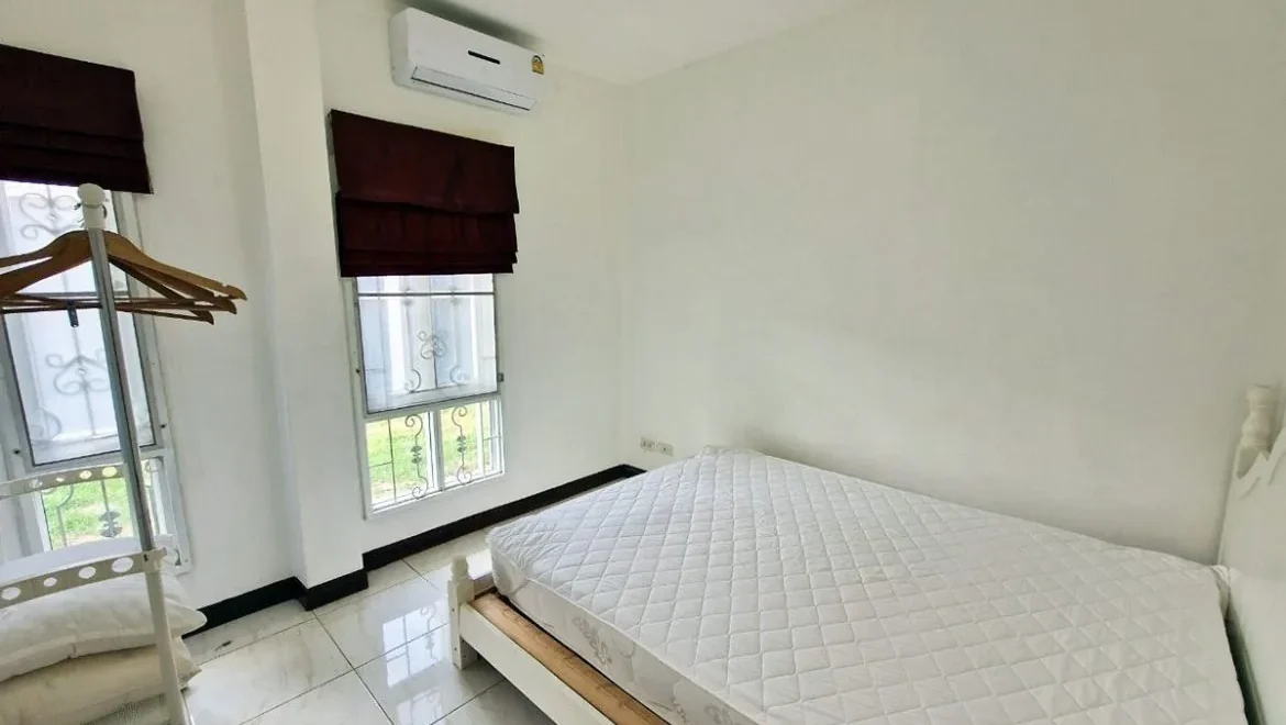hs0965 villa single house rent in the ville jomtien property for sale 14