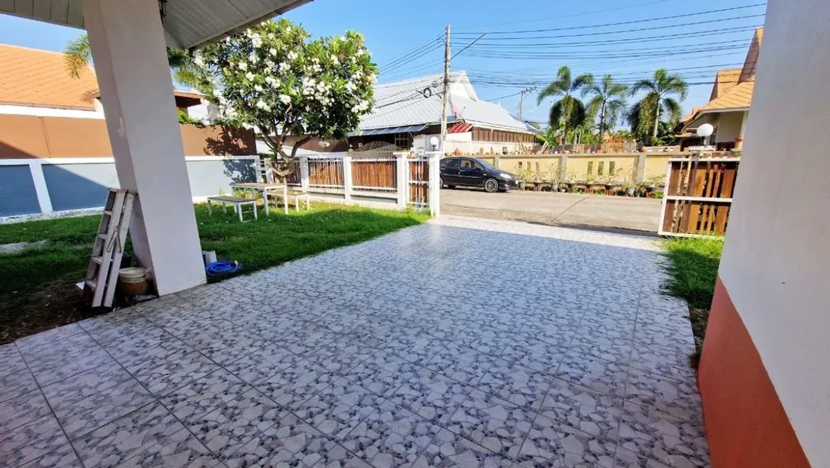 hs0965 villa single house rent in the ville jomtien property for sale 21