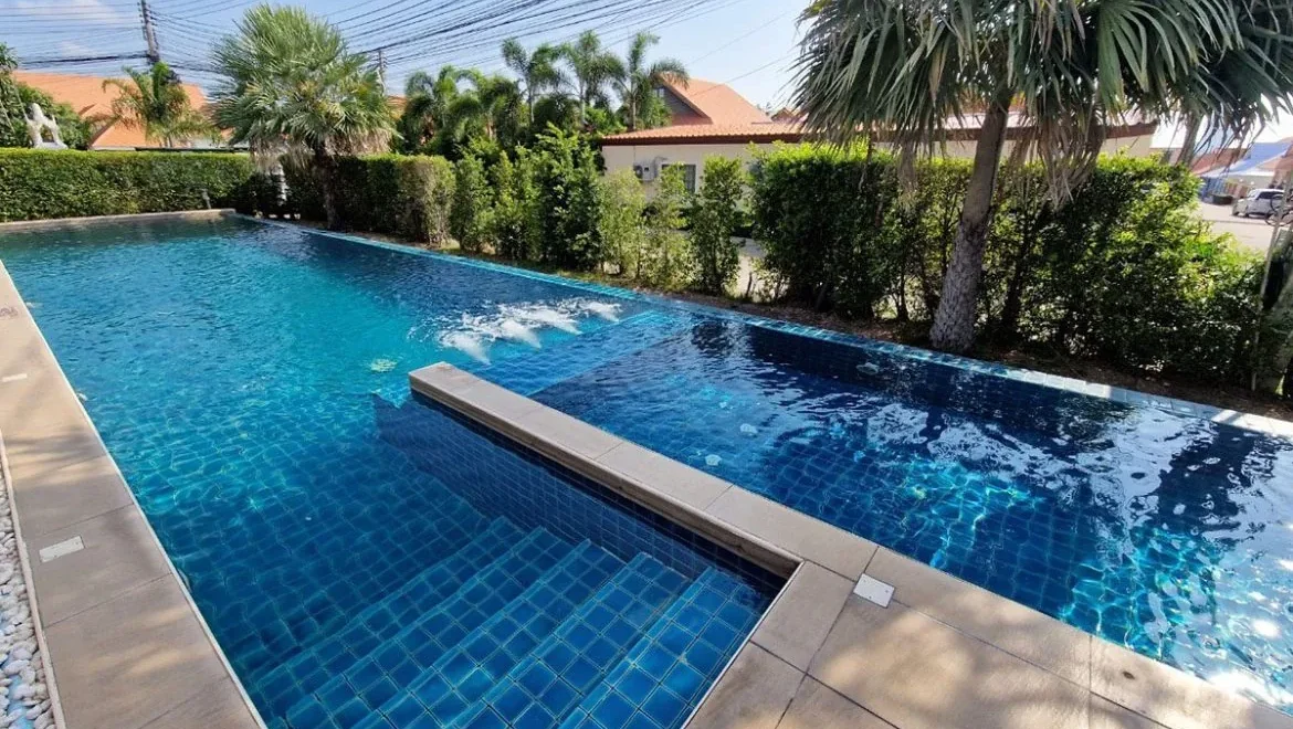 hs0965 villa single house rent in the ville jomtien property for sale 27