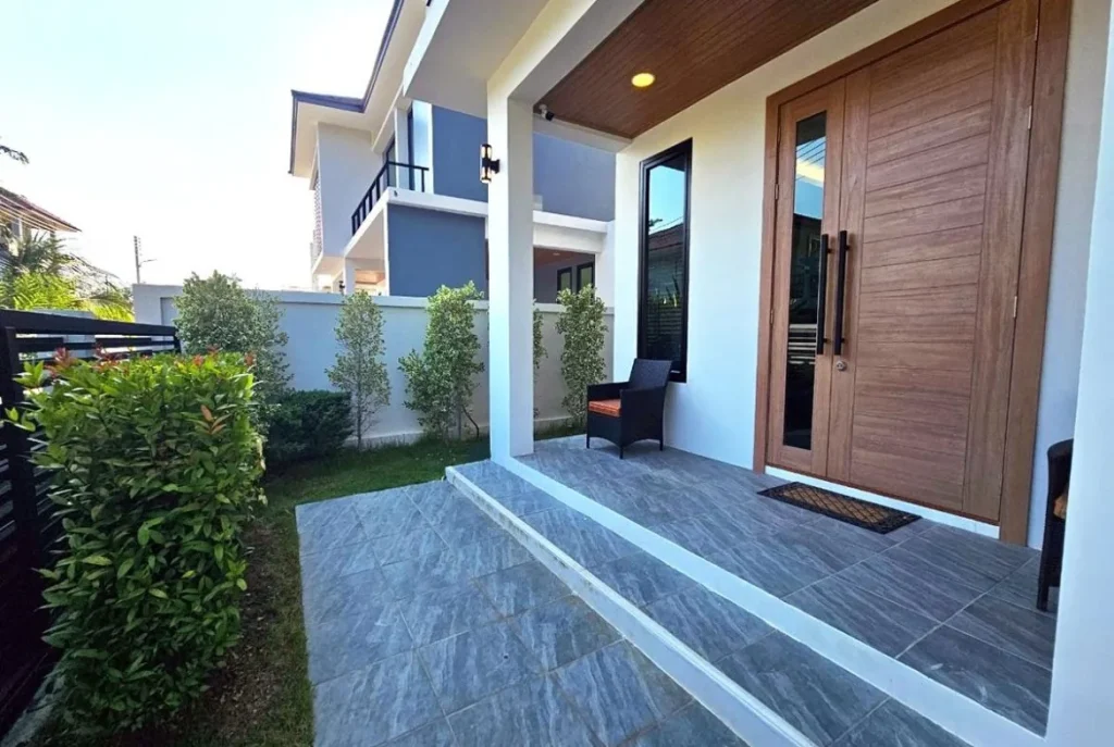 hs0989 4 bedrooms villa single house bang lamung pattaya property for 02