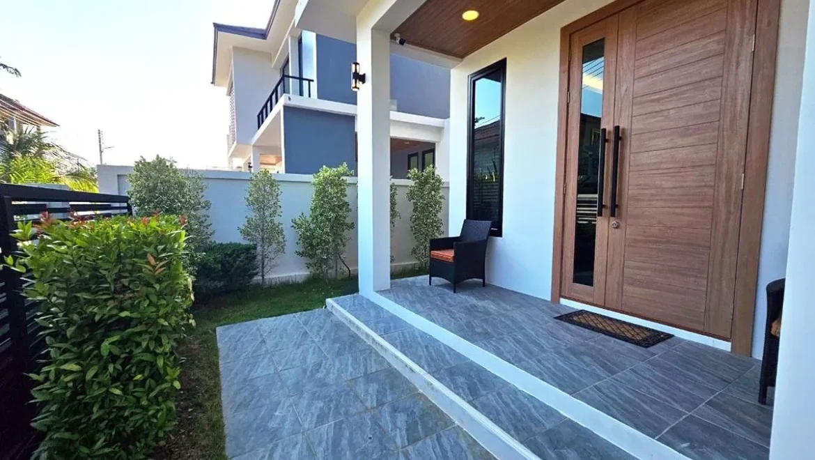 hs0989 4 bedrooms villa single house bang lamung pattaya property for 02