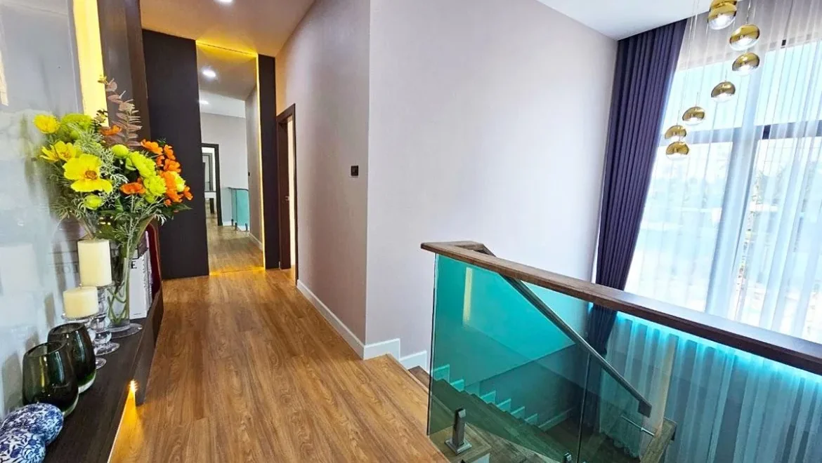 hs0989 4 bedrooms villa single house bang lamung pattaya property for 13