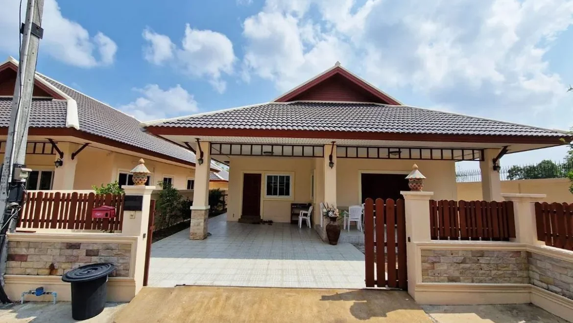hs0992 villa single house rent in rose land and house east pattaya pro 17