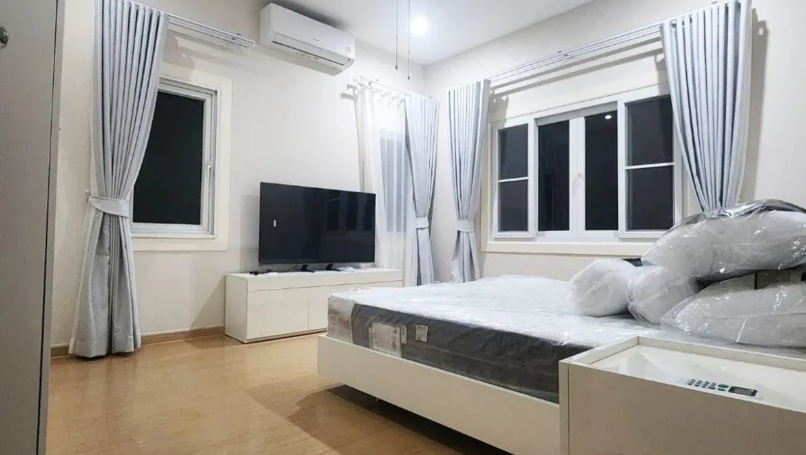hs1033 3 bedrooms villa single house in silk road place east pattaya p 10