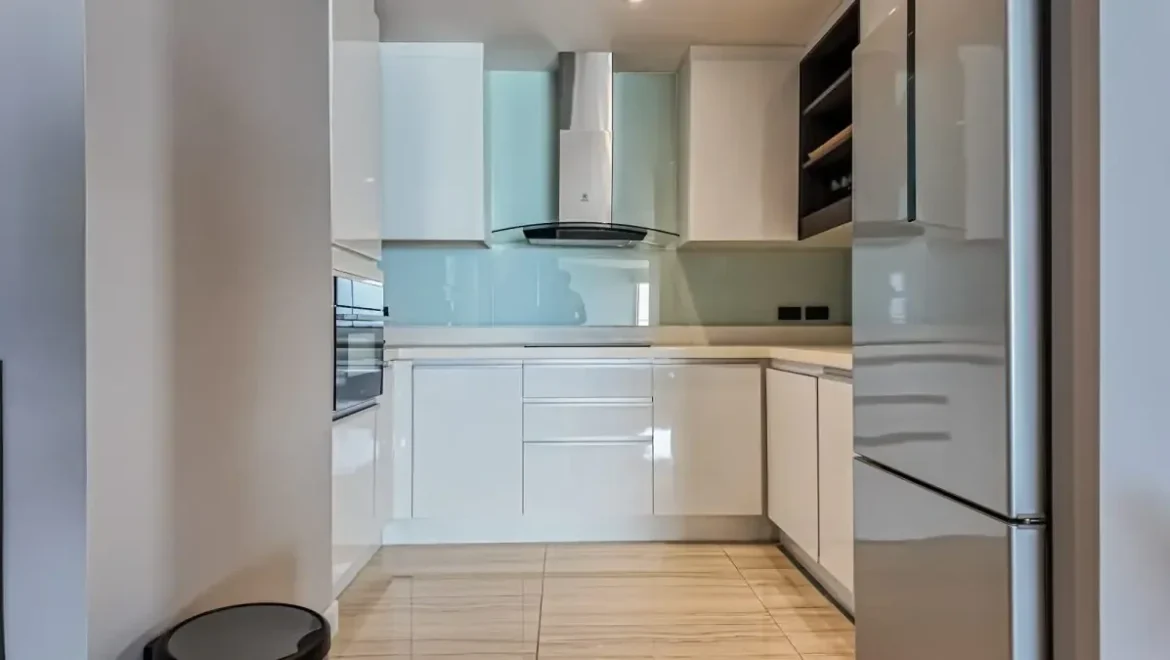 luxury beachfront condominium jomtien property for sale 04