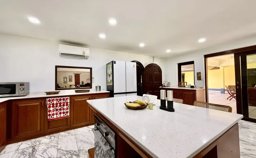 private residential living ocean view residence bangsaray bang saray p 11