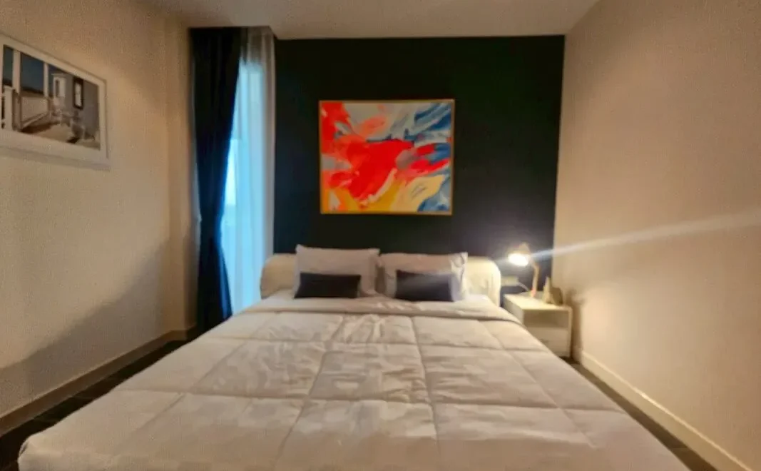 the crown of wongamat a renovated penthouse with unrivaled sea views p 23