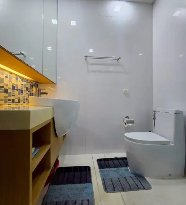 the crown of wongamat a renovated penthouse with unrivaled sea views p 30
