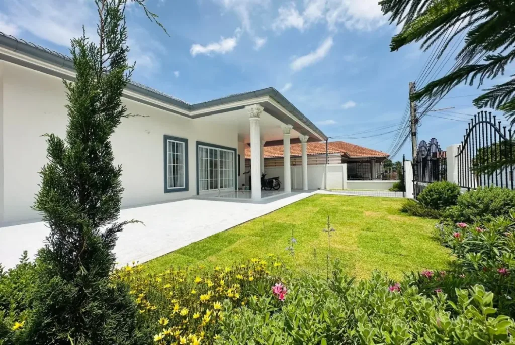 3 Bedroom House for Sale in Khao Talo &ndash; Ek Mongkon 4/1
