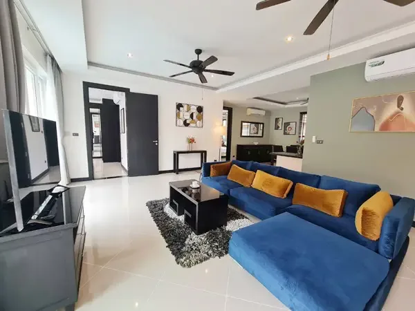 4 bedroom bungalow urgent sale nong prue pool villa property for sale 02