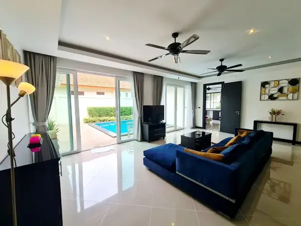 4 bedroom bungalow urgent sale nong prue pool villa property for sale 04