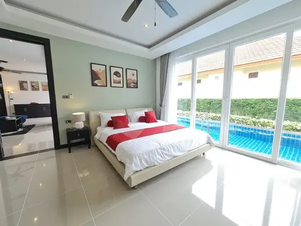 4 Bedroom Pool Villa for Sale near Mabprachan Reservoir &ndash; Whispering Palms
