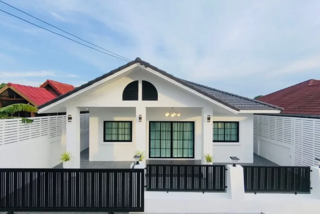 3 Bedroom House for Sale in Khao Talo &ndash; Ek Mongkhon Village 1