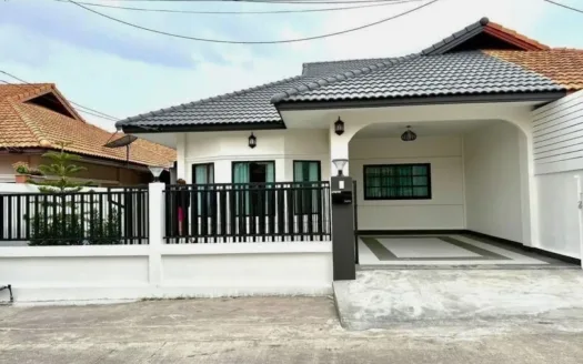 3 Bedroom House for Sale in Nong Mai Khaen &ndash; Raviporn City Home