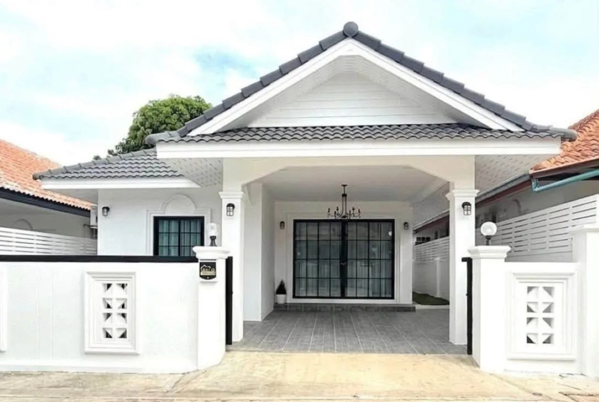 Fully furnished 3 bedroom house for sale at Rattanakorn Village 7 in Khao Noi
