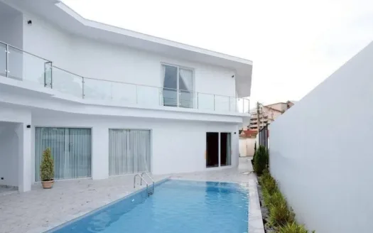 7 Bedroom Pool Villa for Sale in Jomtien – The White House