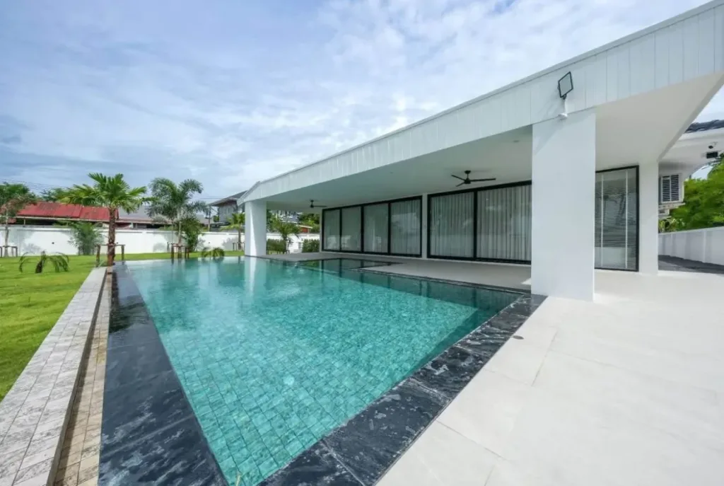 hs1502 5bedroom luxury pool villa house in huay yai property for sale 03