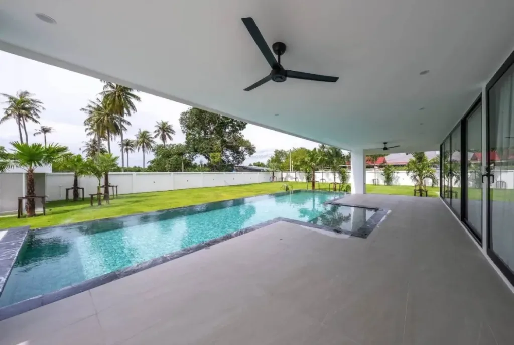 hs1502 5bedroom luxury pool villa house in huay yai property for sale 04