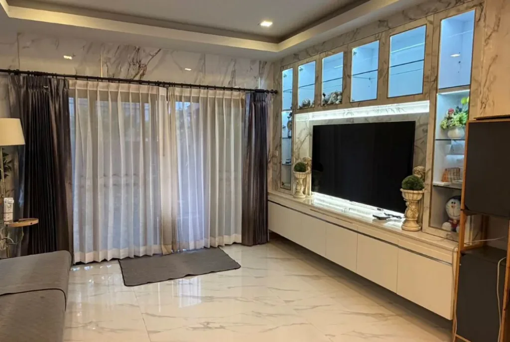 hs1503 3bedroom pool villa house in the lake village in huay yai prope 05
