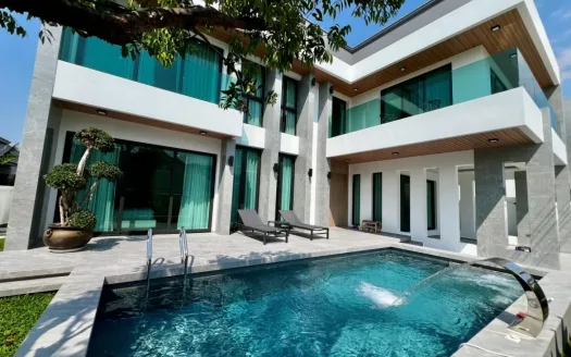 5 Bedroom Pool Villa for Sale near Siam Country Club – Impress Villa