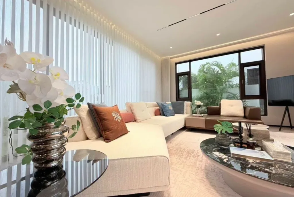 hs1510 4bedroom luxury pool villa house in lavender villa in sukhumvit 05