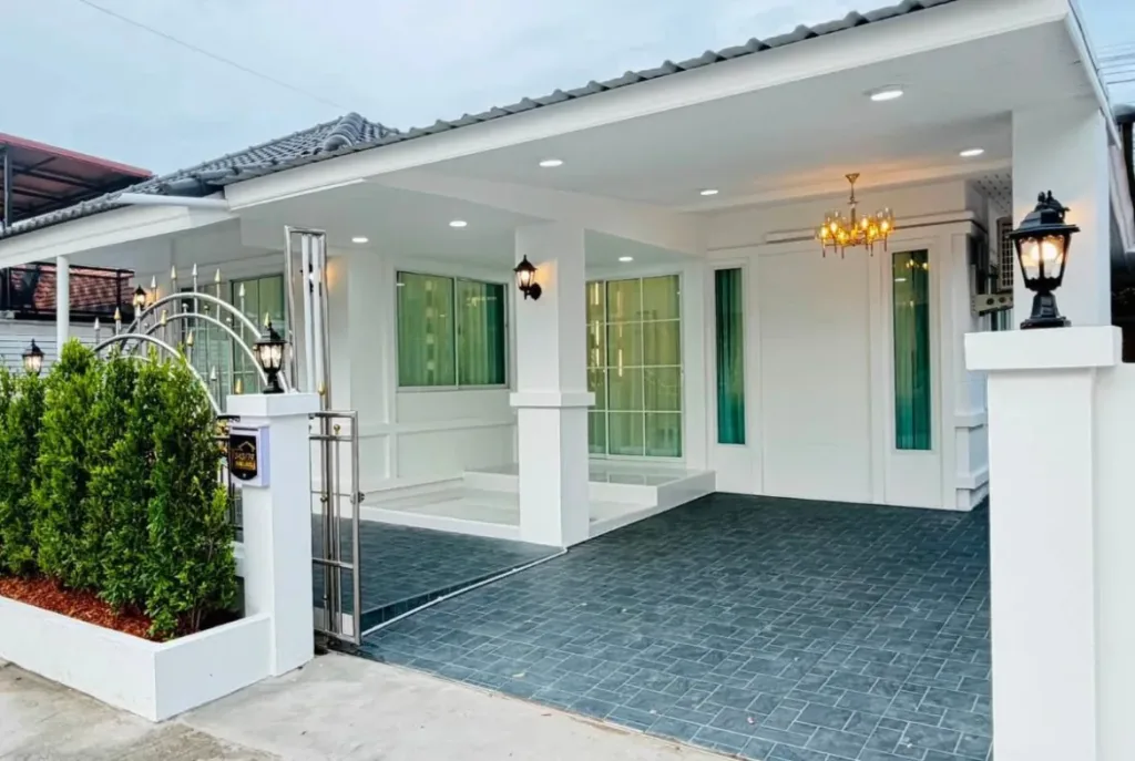 hs1511 2bedroom sigle house in rattanakorn village 17 in soi saim coun 02
