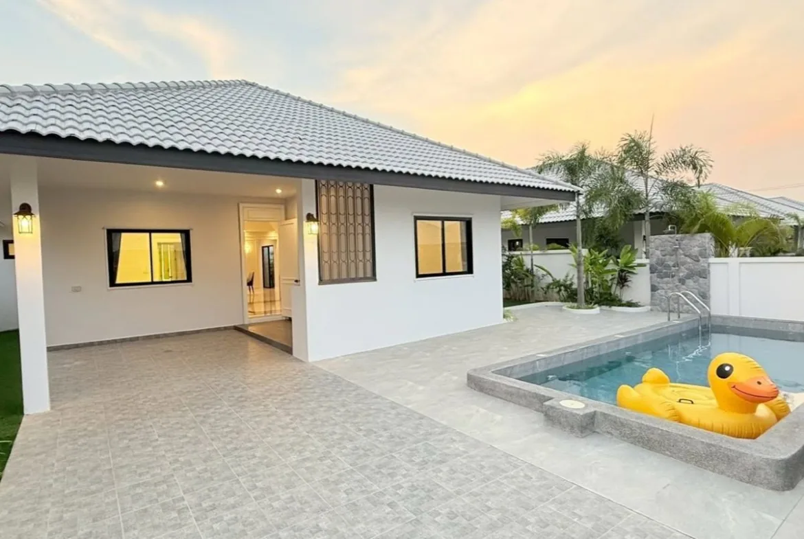 Three-bedroom pool villa for sale at Nibbana Shade Village in Thung Klom Talman