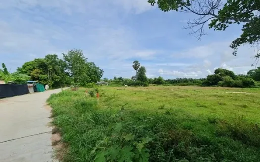 1 Rai Land for Sale in Chark Ngaew, Huay Yai