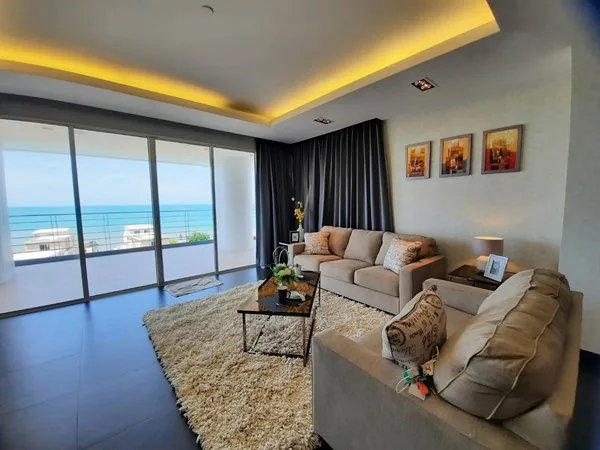modern style beachfront condo available and rent jomtien property for 01